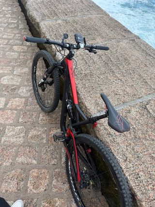 Bicicleta MTB YT Jeffsy industries