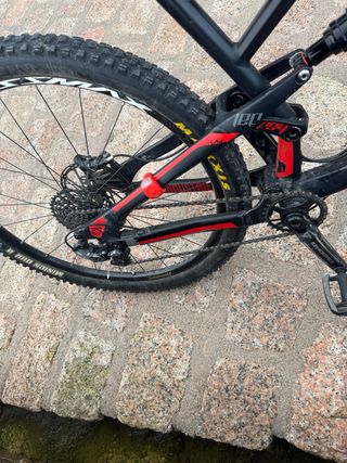 Bicicleta MTB YT Jeffsy industries