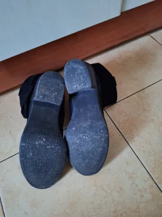 Botines negros talla 37