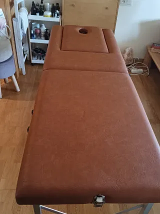 Camilla plegable ecopostural con funda.