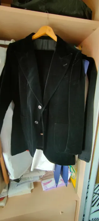 Traje vintage de varios colores