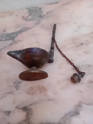 Candil de aceite antiguo