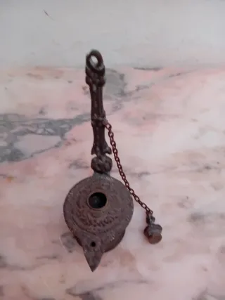 Candil de aceite antiguo