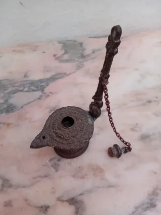 Candil de aceite antiguo