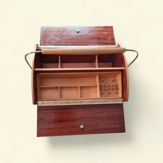 Costurero antiguo Vintage MCM Madera y Metal