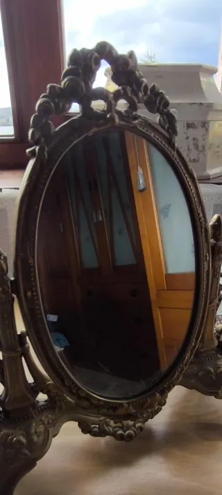 Espejo de mesa antiguo dorado