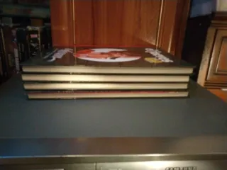 Comics el jueves. Lote de 4 comics