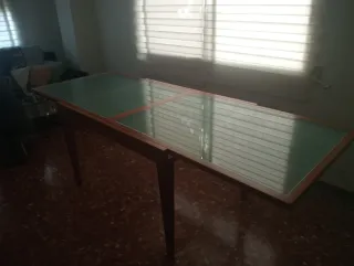 Mesa comedor y 4 sillas roble macizo