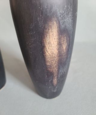 Conjunto 2 Floreros Madera Mango Negro/Dorado