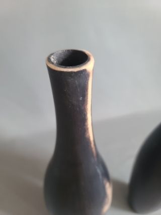 Conjunto 2 Floreros Madera Mango Negro/Dorado