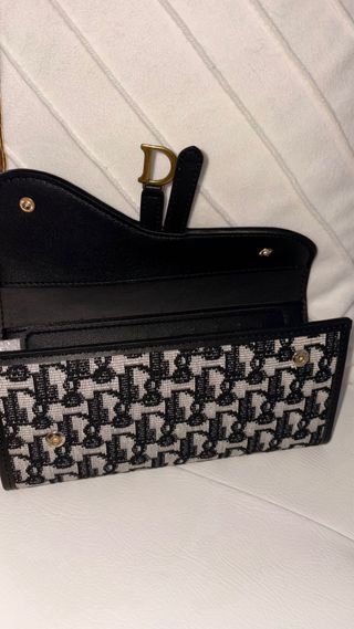 Monedero nuevo a estrenar