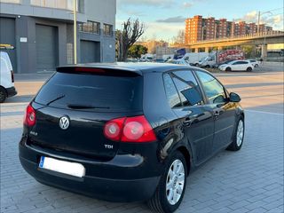 Volkswagen Golf 2005