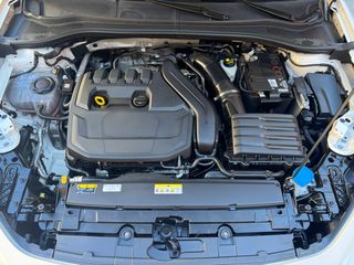 Seat Leon 1.5TSI 130cv 6 velocidades *STYLE*