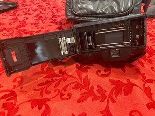 Cámara Pentax SF7 con objetivo 28-80mm