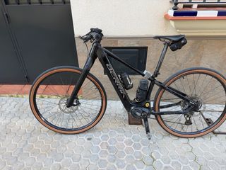 Lote 3 bicis: MTB, carretera, E-bike