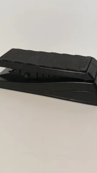 Pedal Leen GK-10L Negro