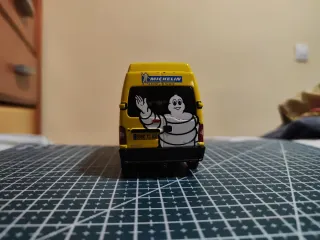 Maqueta Renault Master Michelin