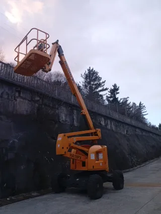 Plataforma Elevadora Haulotte HA18PX