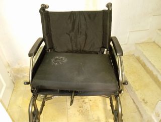 Silla de ruedas ancho especial