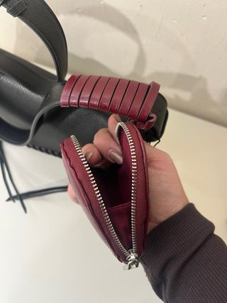 Bolso Desigual Negro y Rojo