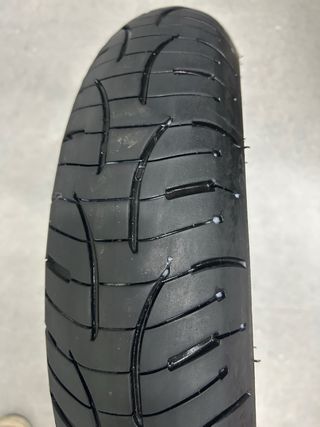 Neumático Michelin Pilot Road 4 Scooter 120/70-15