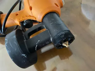 Pistola de pintura con accesorios