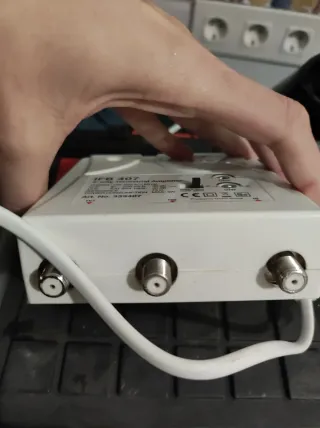 Amplificador TRIAX IFB 407