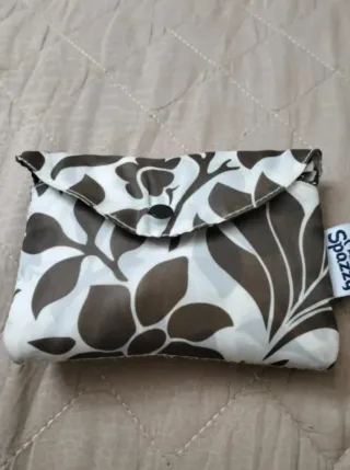 Borsa pieghevole per la spesa.