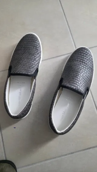 Scarpe uomo slip-on intrecciate