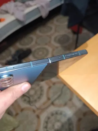 Samsung Galaxy Z Fold 4