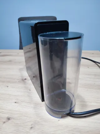 Cafetera Nespresso Essenza Mini Negra