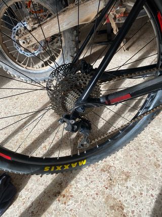 Bicicleta de Montaña Negra