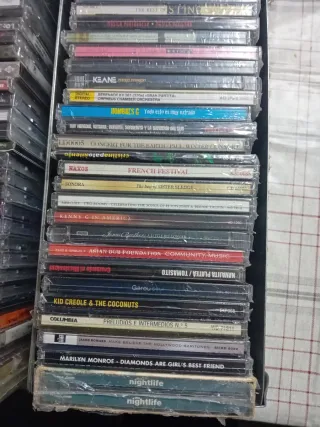 Lote CDs Varios Géneros