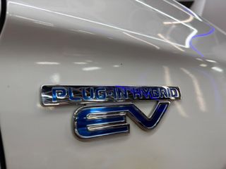 Mitsubishi Outlander 2.0 PHEV Kaiteki Auto 4WD