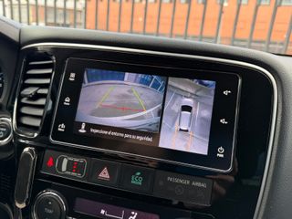 Mitsubishi Outlander 2.0 PHEV Kaiteki Auto 4WD