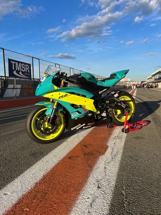 YAMAHA R6R 2007 Circuito