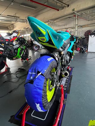 YAMAHA R6R 2007 Circuito