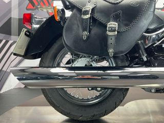 Suzuki Intruder 250 LC Negra