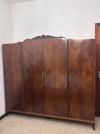 Muebles habitación antigua