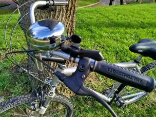 Bici Paseo Aluminio Zeus