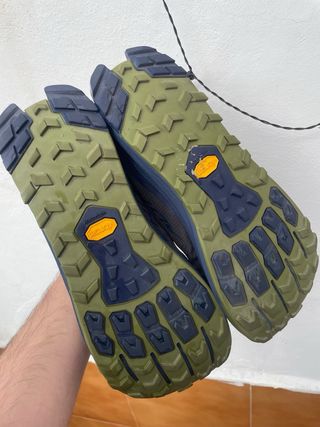 Zapatillas Altra Lone Peak 9+ Vibram Talla 43