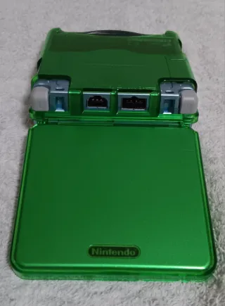 Consola Nintendo Game Boy Advance SP Azul plata.