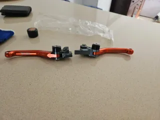 Manetas de moto naranjas