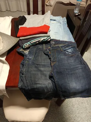 Ropa chico: Vaqueros y camisetas
