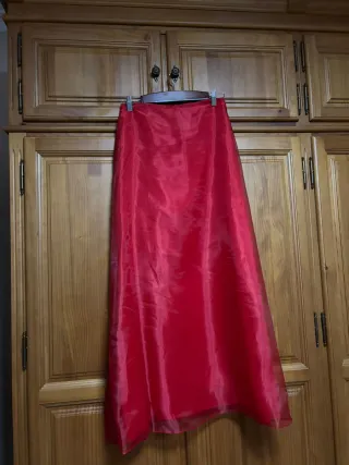 Conjunto corpiño y falda larga fiesta rojo