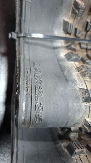 Pneu Maxxis 29x2.35 Kevlar Novo