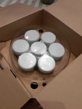 Yogurtera Lagrange en su caja original