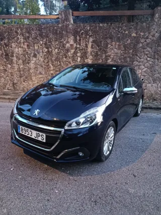 Peugeot 208 2016