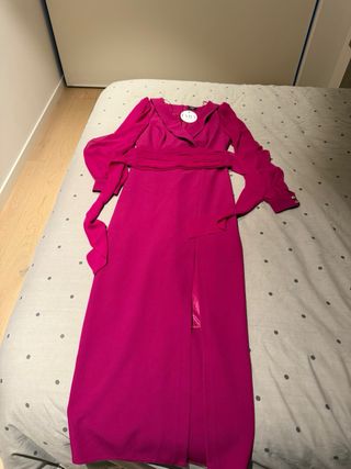 Vestido fiesta invitada boda magenta