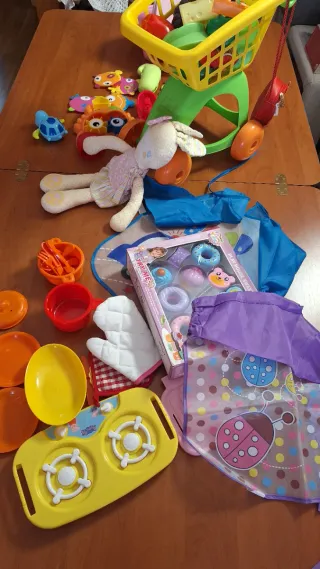 Lote Juguetes Cocina y Muñeca Bebé